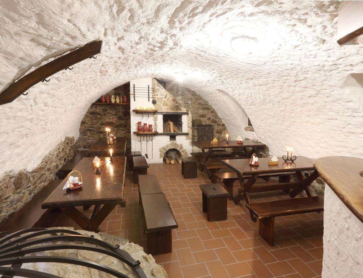 Penzion Na 15. Poledniku Hotel Jindřichův Hradec Buitenkant foto