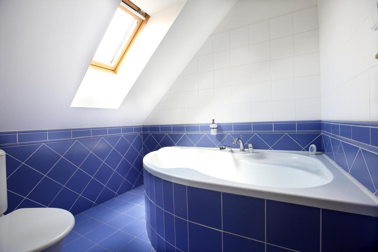Penzion Na 15. Poledniku Hotel Jindřichův Hradec Buitenkant foto